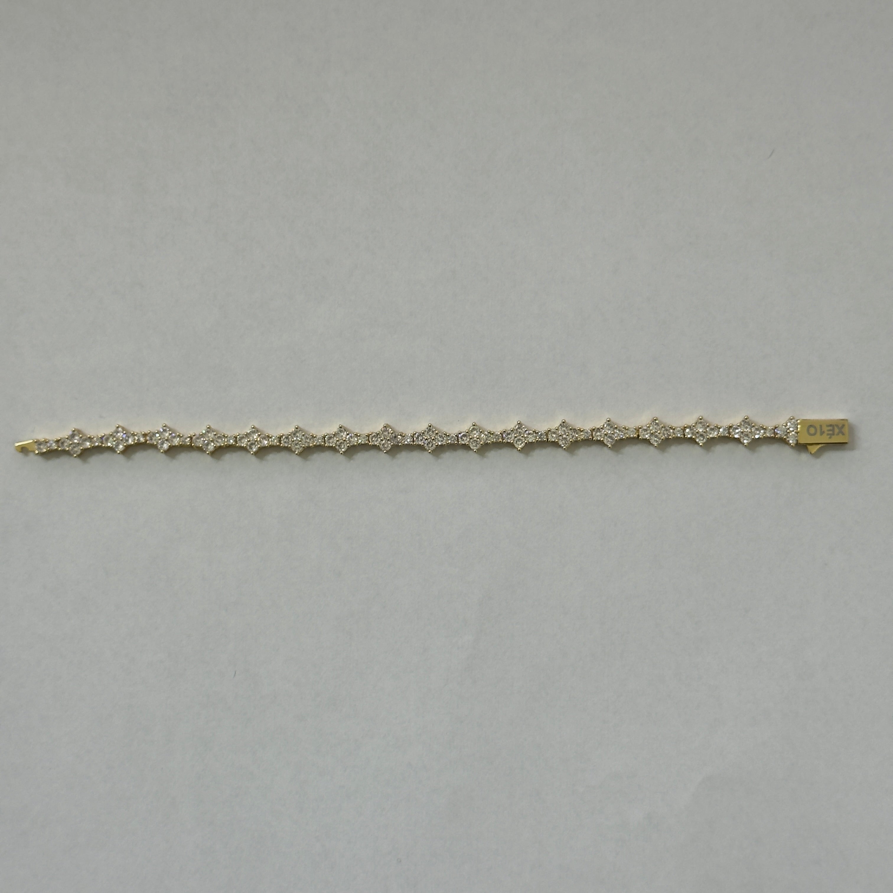 XÉ1O - Cross Bracelet